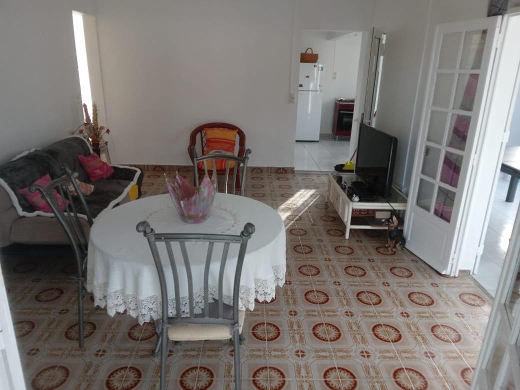 Locations Saisonnieres Βίλα Sainte-Anne  Εξωτερικό φωτογραφία